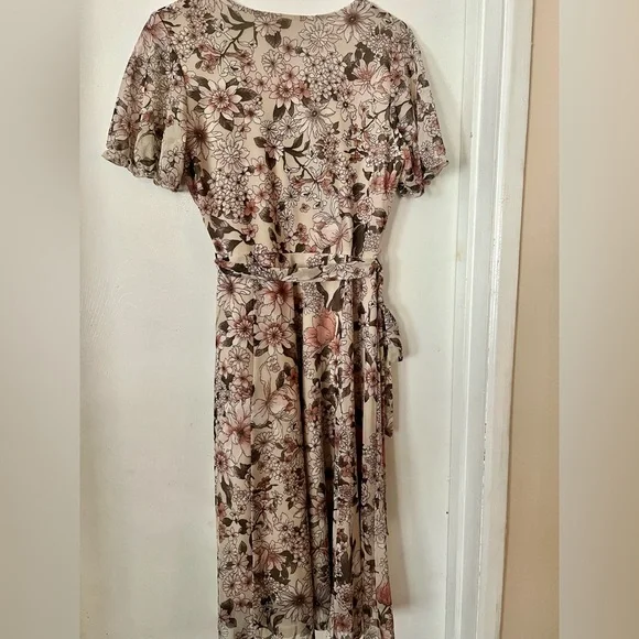 Kate and Lily Floral Wrap Dress - Cream and Brown - Picture 2 of 5